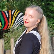 Individuelle Online-Nachhilfe in Bosnisch, Englisch & Informatik – empathische Studentin aus Brčko begleitet dich auf deinem Lern